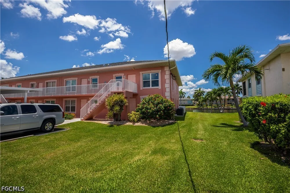 SE 5th Place #207 Cape Coral, FL 33904