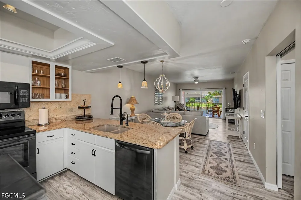 SE 5th Place #207 Cape Coral, FL 33904