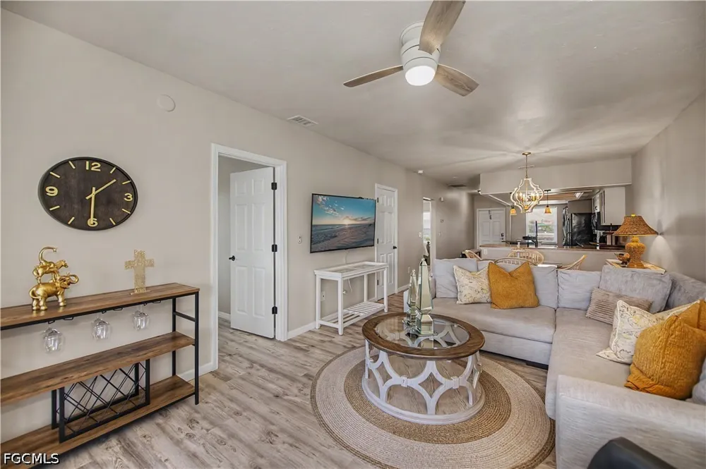 SE 5th Place #207 Cape Coral, FL 33904