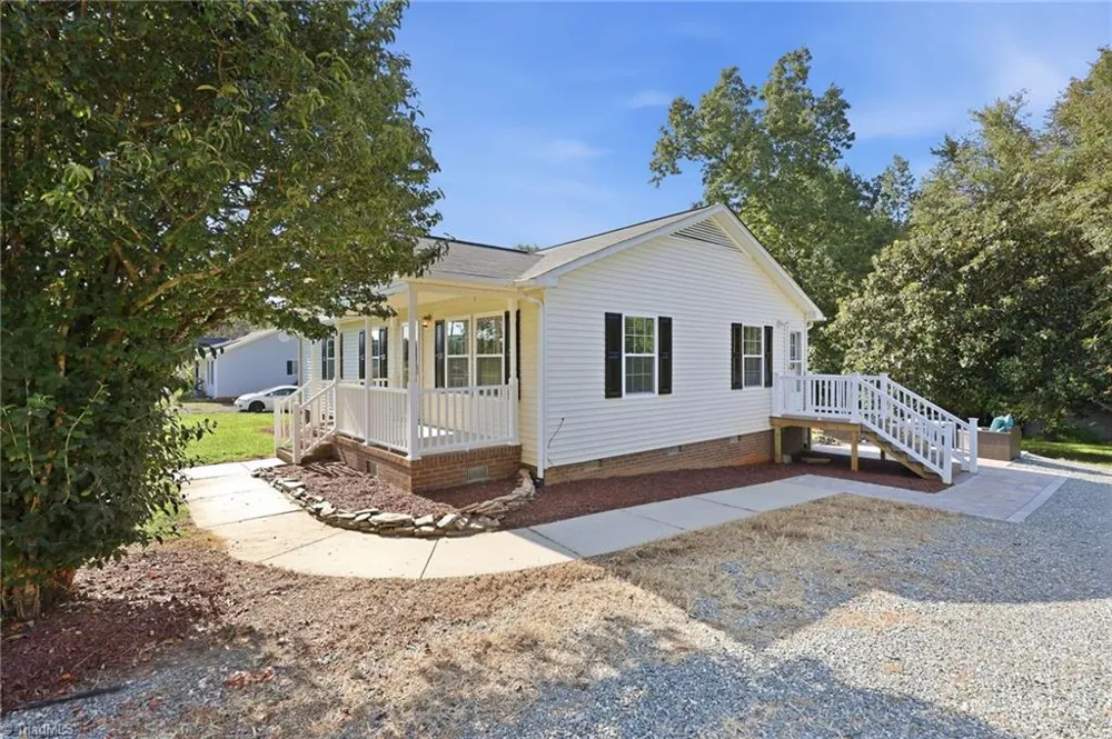 7239 Holman Mill Road Snow Camp, NC 27349