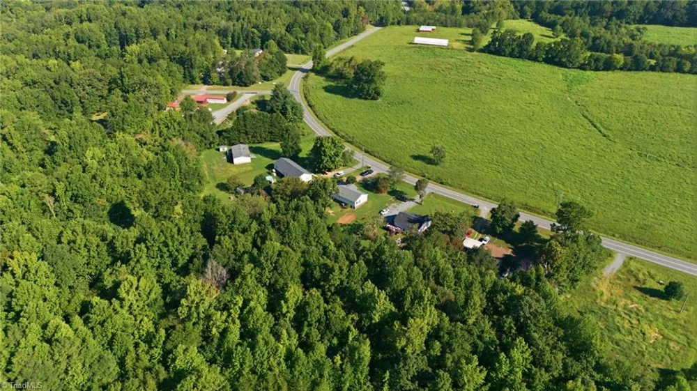 7239 Holman Mill Road Snow Camp, NC 27349