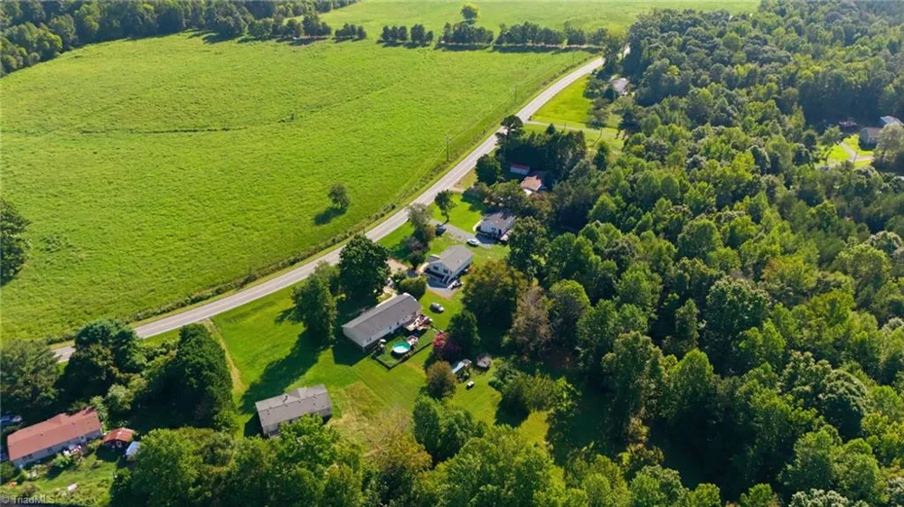 7239 Holman Mill Road Snow Camp, NC 27349