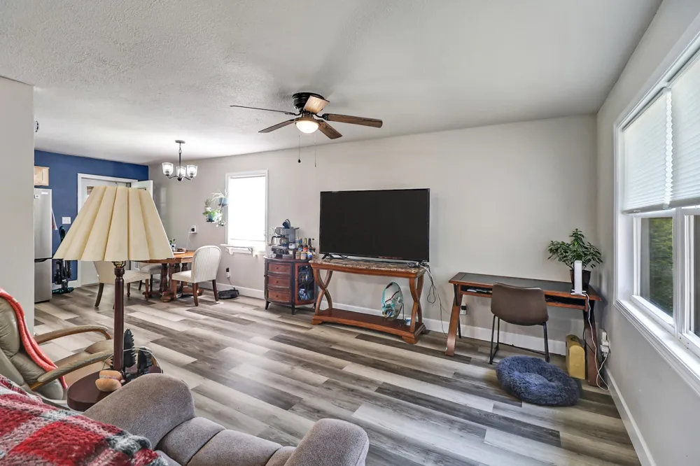 515 Silver Lake Dr Jamestown, TN 38556