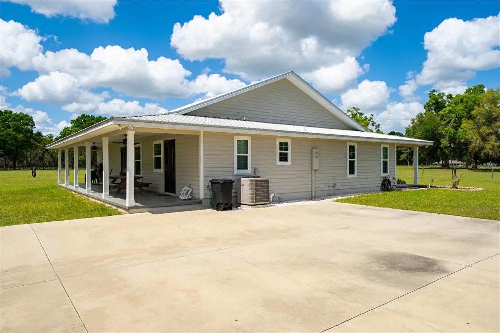 4639 SW WILSON SPRINGS ROAD Fort White, FL 32038