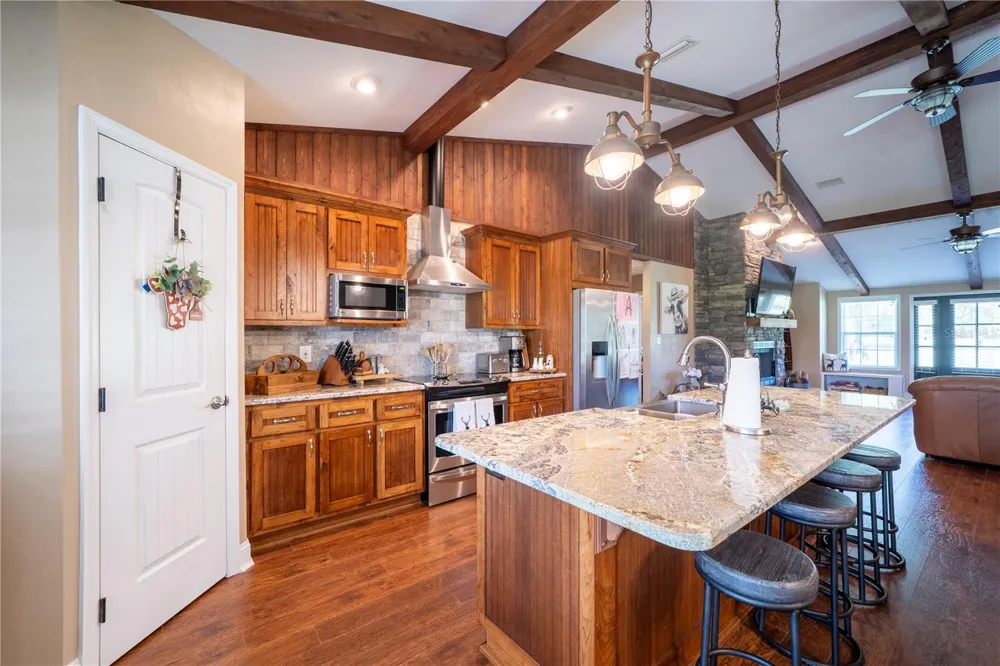 4639 SW WILSON SPRINGS ROAD Fort White, FL 32038