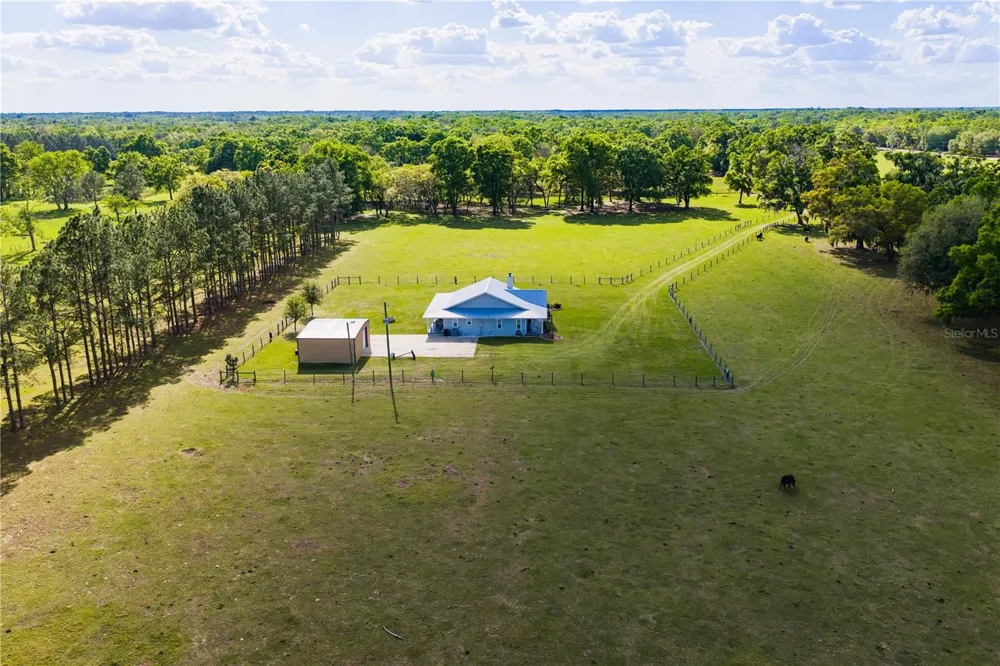 4639 SW WILSON SPRINGS ROAD Fort White, FL 32038