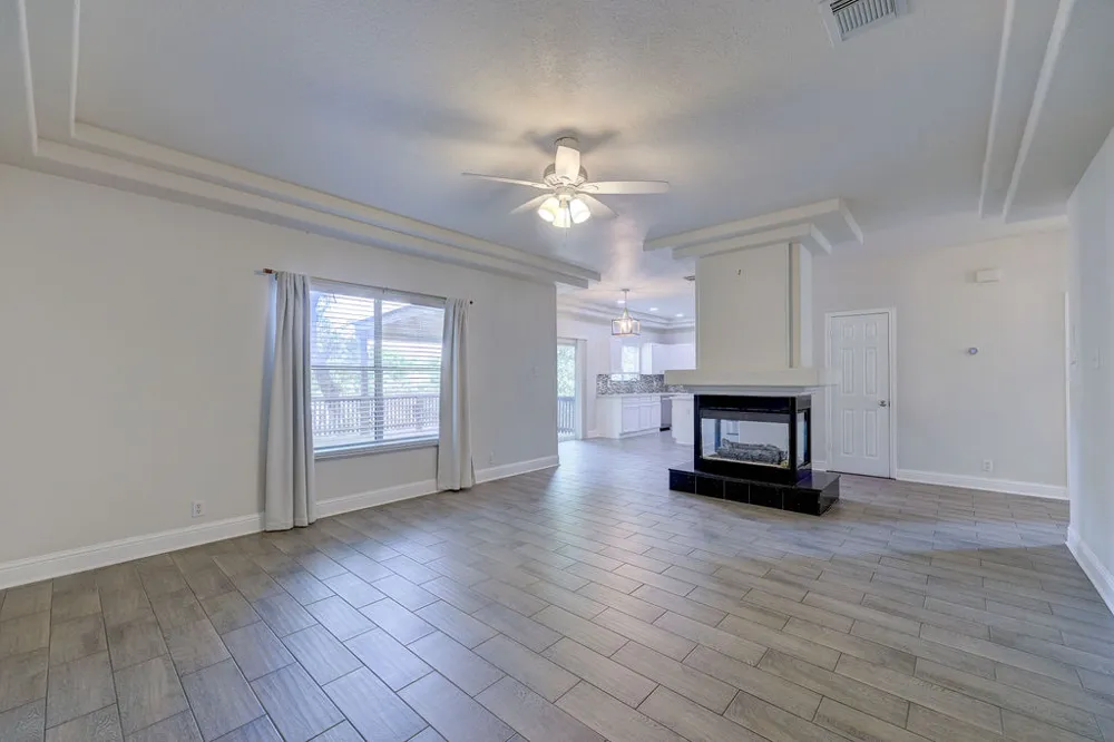 16608 Shipshaw River Drive Leander, TX 78641