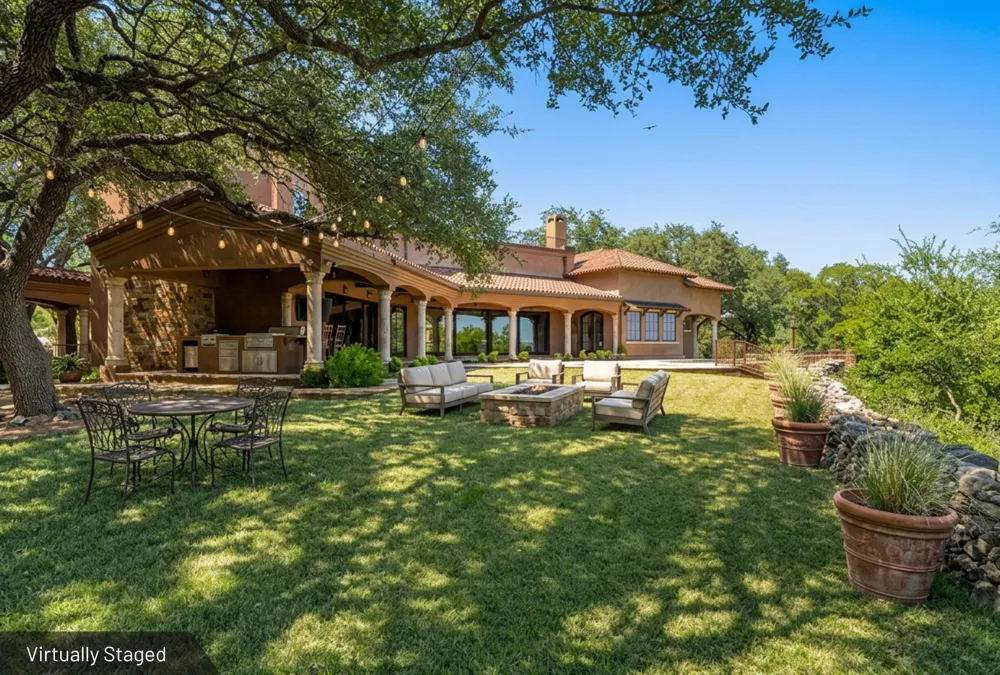 3220 Fall Creek Estates Drive Spicewood, TX 78669