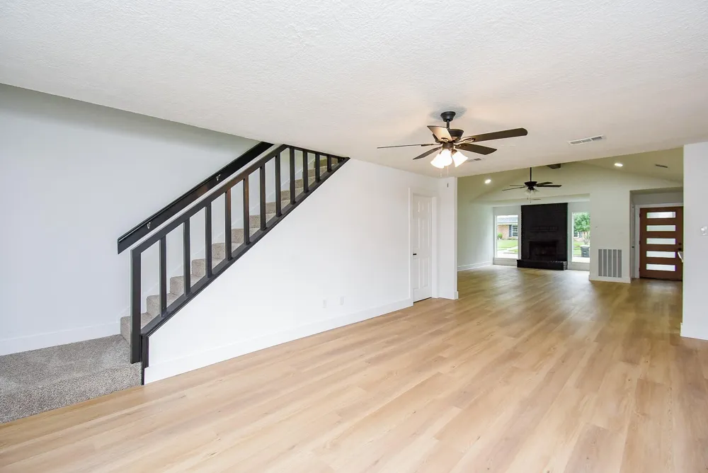 1815 Mustang Springs Drive Missouri City, TX 77459