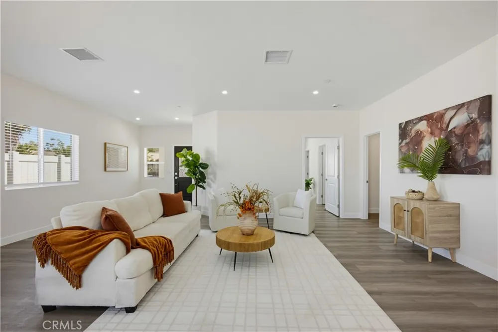 24732 Eucalyptus Moreno Valley, CA 92553