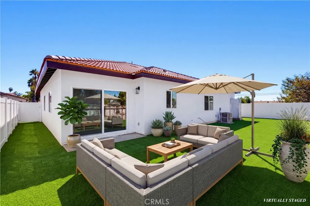 24732 Eucalyptus Moreno Valley, CA 92553