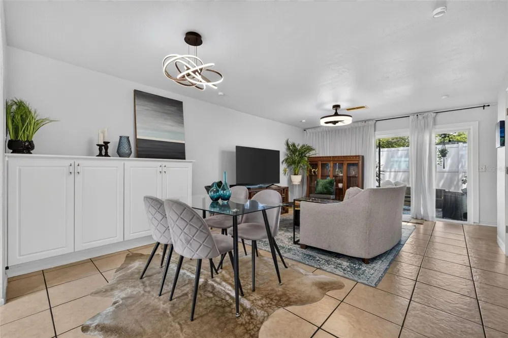 2871 S PINES DRIVE #32 Largo, FL 33771
