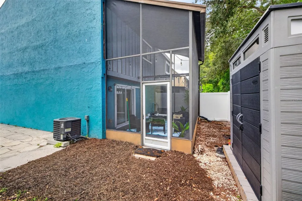 2871 S PINES DRIVE #32 Largo, FL 33771