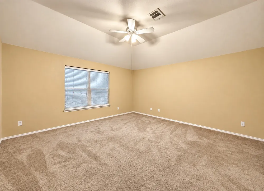 148 Spelt Lane Dallas, TX 75241