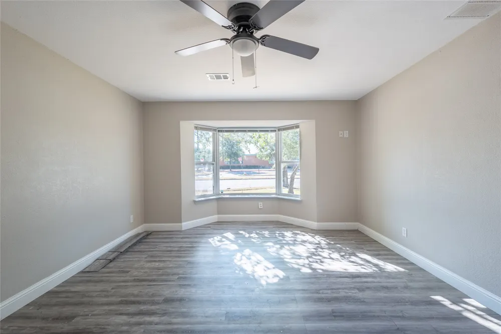 11005 Ferguson Road Dallas, TX 75228