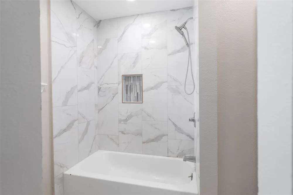 11005 Ferguson Road Dallas, TX 75228