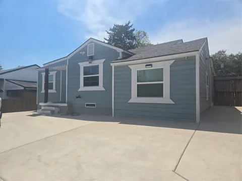 3211 Ramsey Avenue