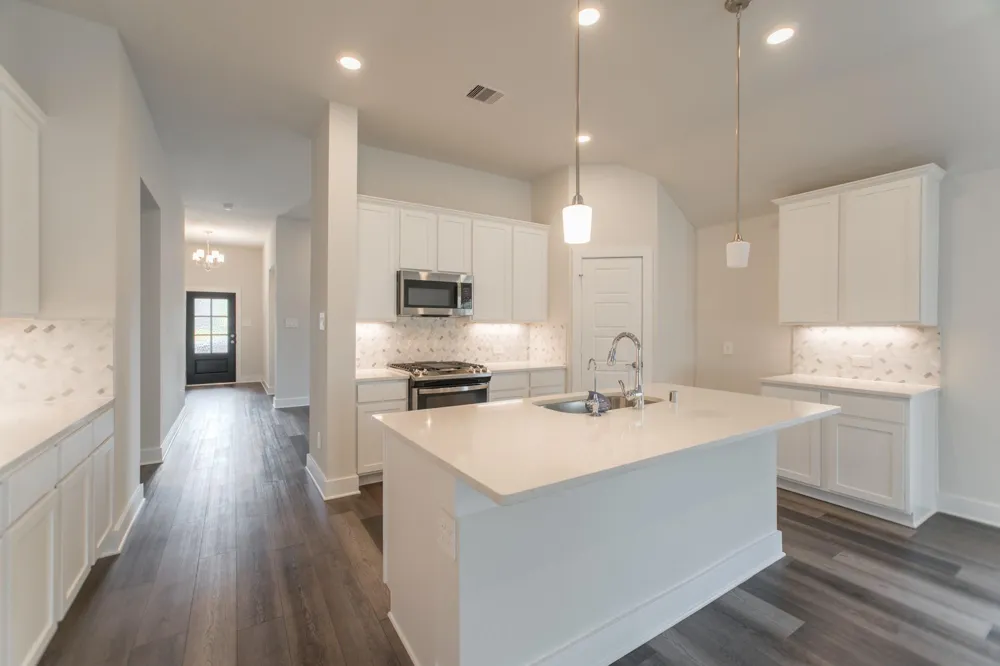 10289 S Goshawk Trail Conroe, TX 77385