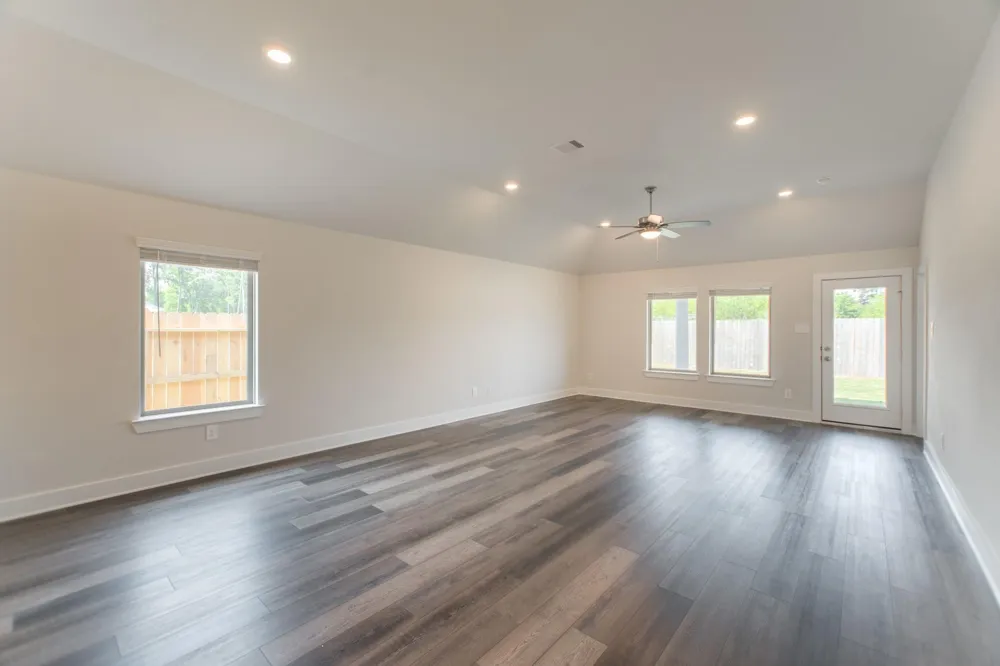 10289 S Goshawk Trail Conroe, TX 77385