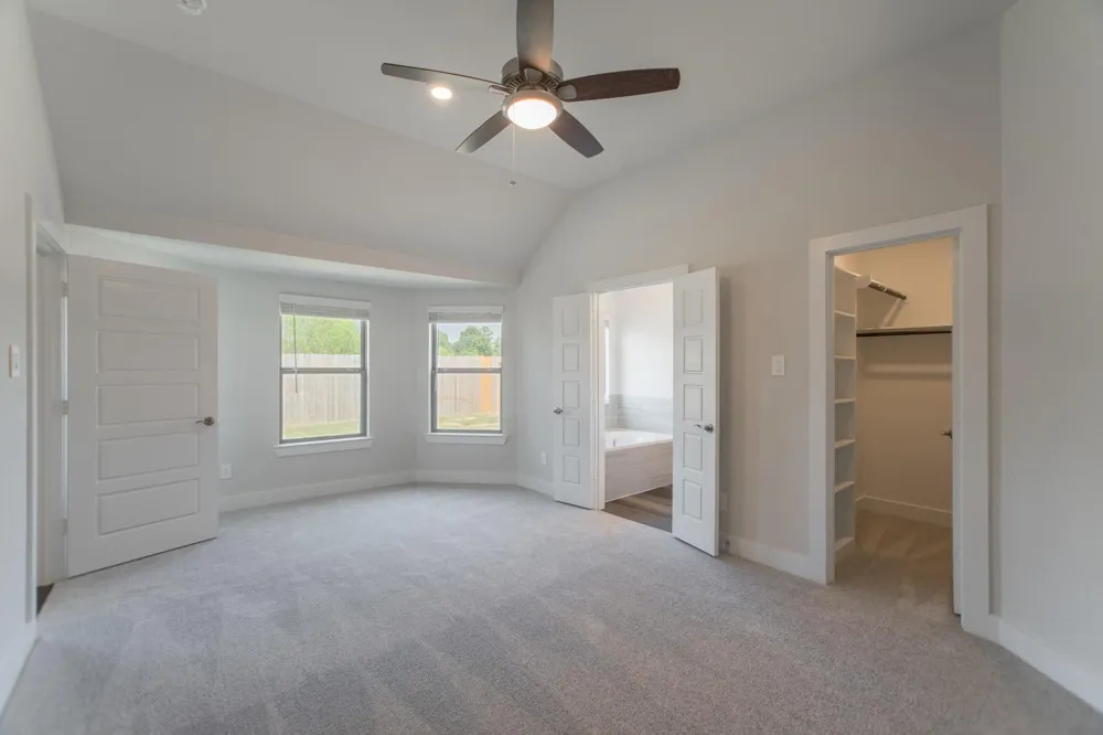 10289 S Goshawk Trail Conroe, TX 77385