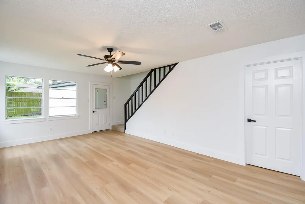 1815 Mustang Springs Drive Missouri City, TX 77459