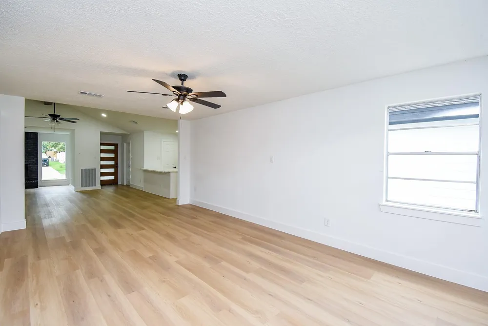 1815 Mustang Springs Drive Missouri City, TX 77459