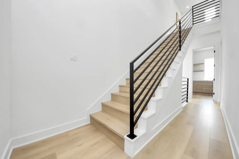 1601 W 25th Street Houston, TX 77008