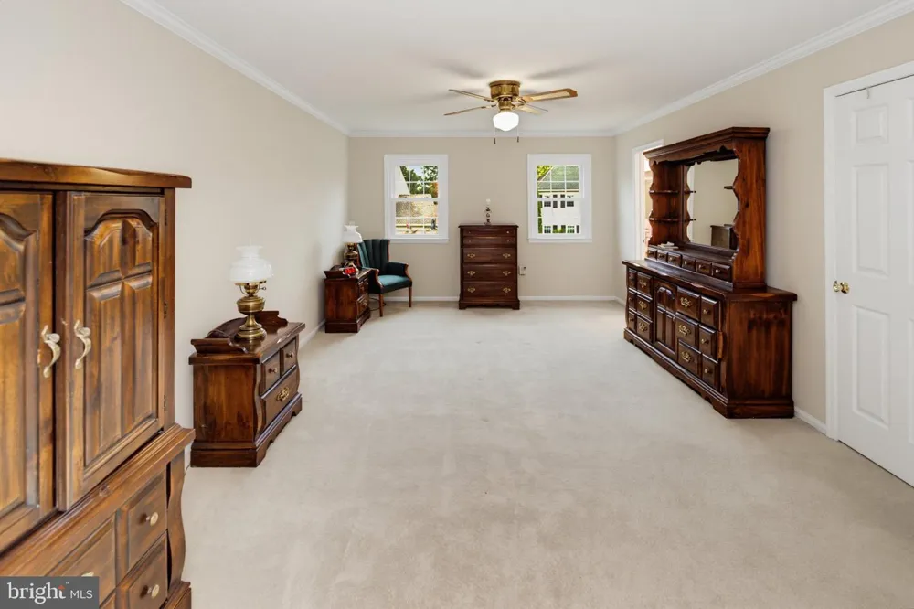 200 TRAPPE LANE Langhorne, PA 19047