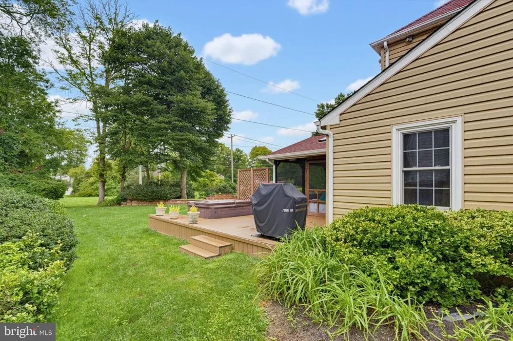 200 TRAPPE LANE Langhorne, PA 19047