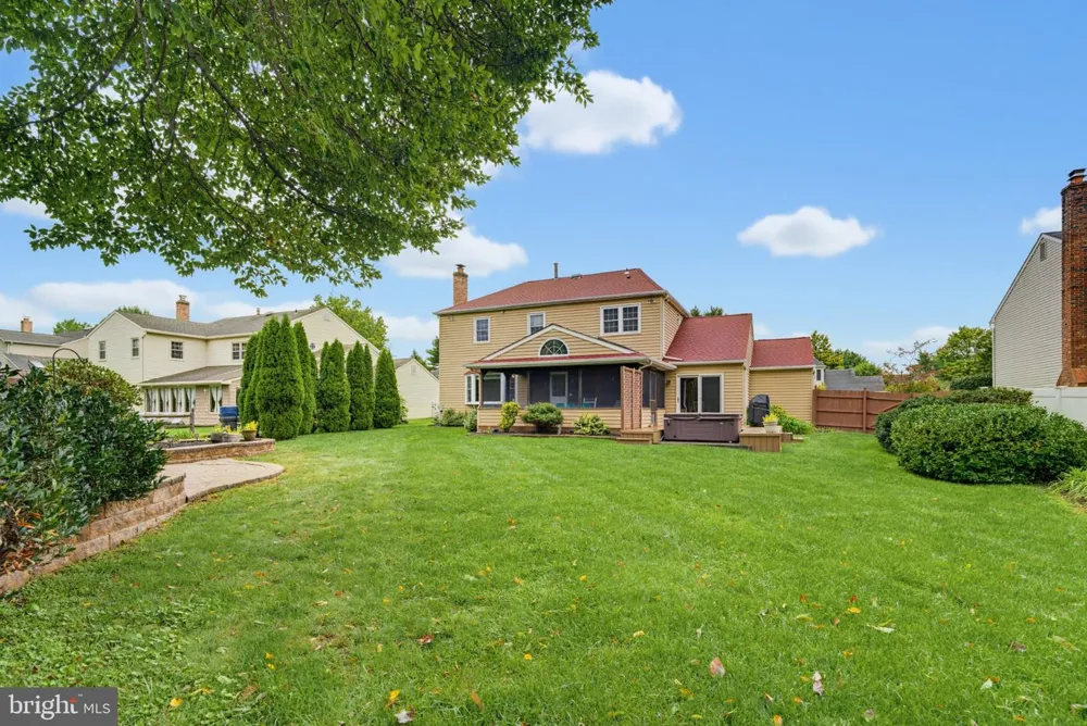 200 TRAPPE LANE Langhorne, PA 19047
