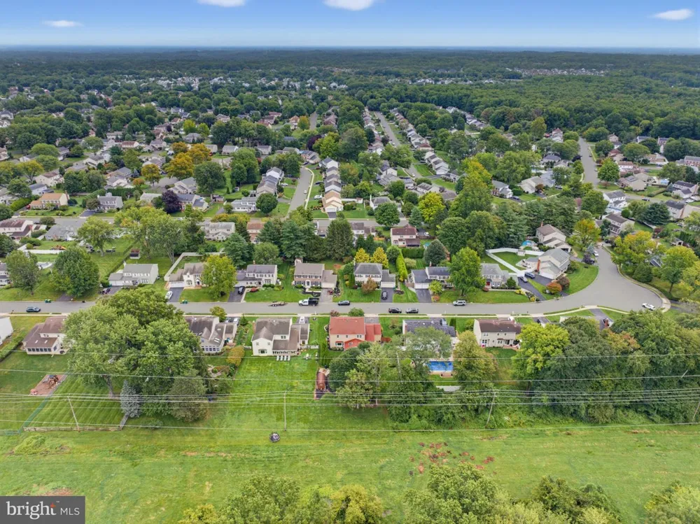 200 TRAPPE LANE Langhorne, PA 19047