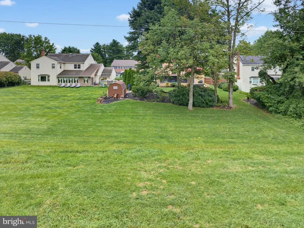 200 TRAPPE LANE Langhorne, PA 19047