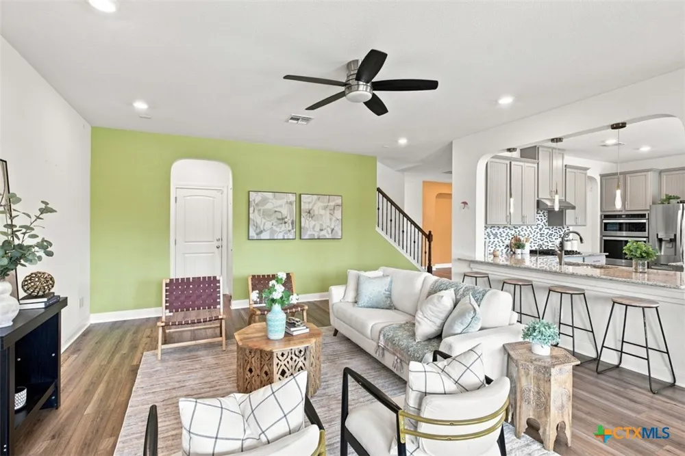 1117 Arbor Acres Loop Leander, TX 78641
