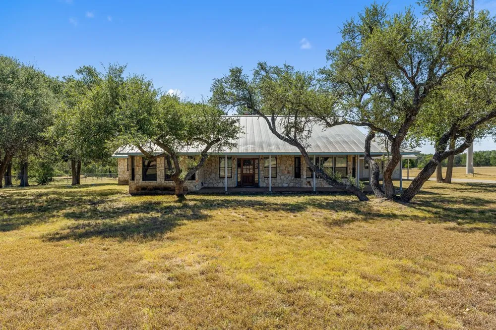 3701 US 290 Dripping Springs, TX 78620