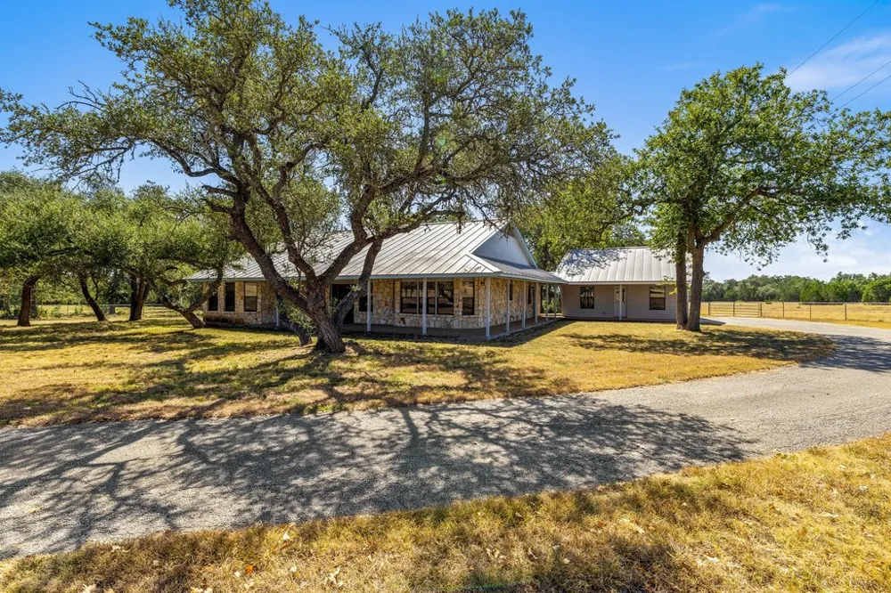 3701 US 290 Dripping Springs, TX 78620