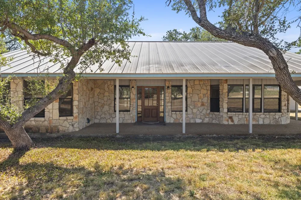 3701 US 290 Dripping Springs, TX 78620