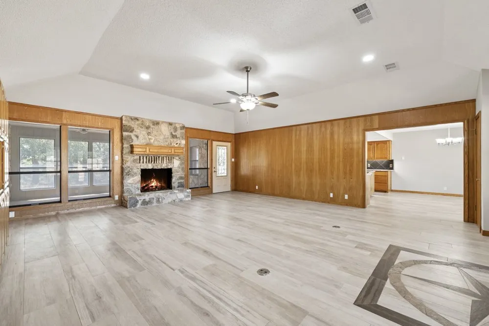 3701 US 290 Dripping Springs, TX 78620