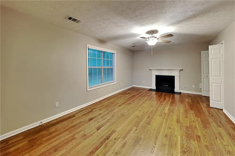 5027 Wesleyan Drive Woodstock, GA 30189