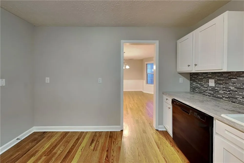 5027 Wesleyan Drive Woodstock, GA 30189