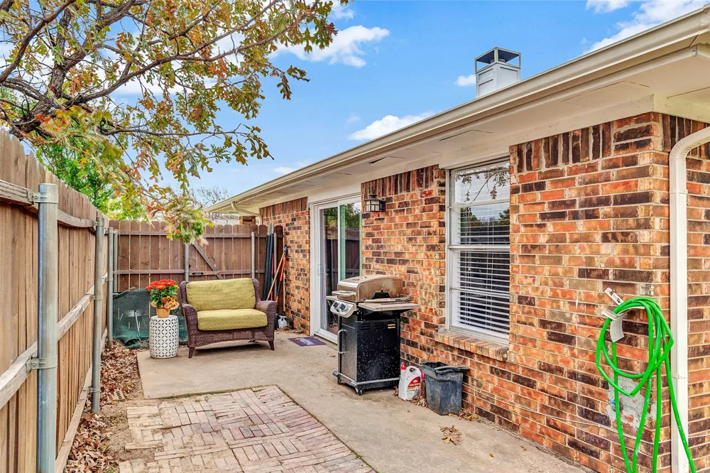 9831 windy ridge Road Frisco, TX 75033