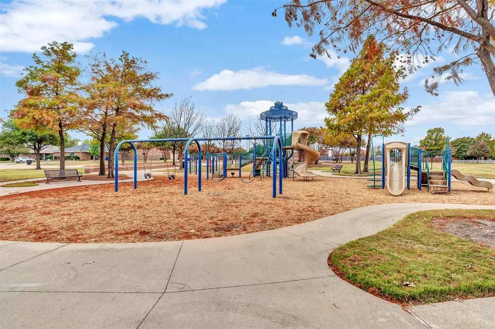 9831 windy ridge Road Frisco, TX 75033