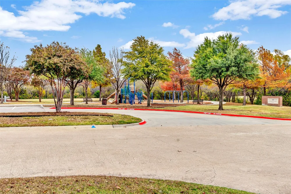 9831 windy ridge Road Frisco, TX 75033