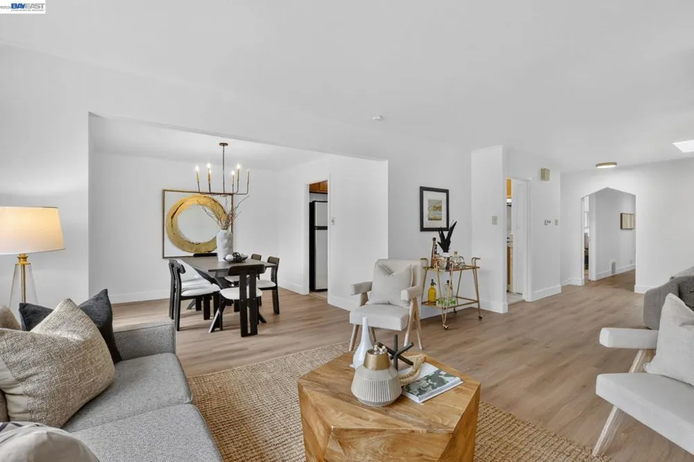 2283 30th Avenue San Francisco, CA 94116
