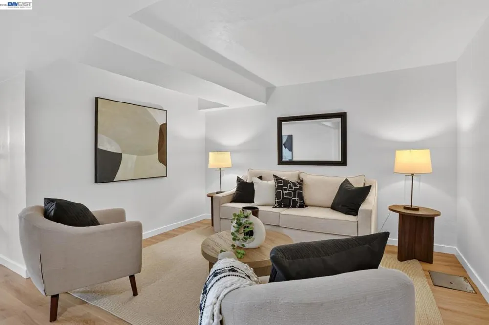 2283 30th Avenue San Francisco, CA 94116