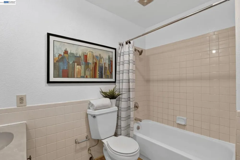 2283 30th Avenue San Francisco, CA 94116