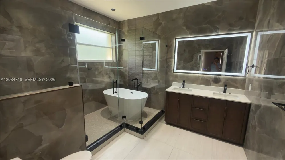 14044 SW 54th St Miramar, FL 33027