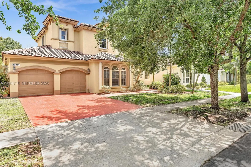 14044 SW 54th St Miramar, FL 33027
