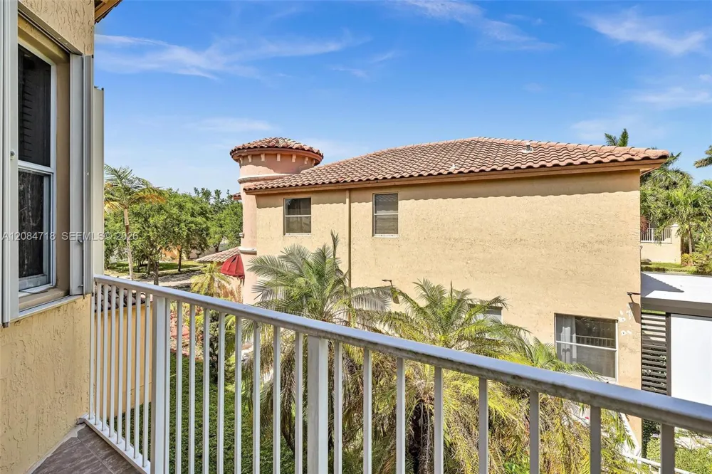 14044 SW 54th St Miramar, FL 33027