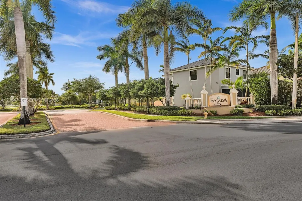 14044 SW 54th St Miramar, FL 33027