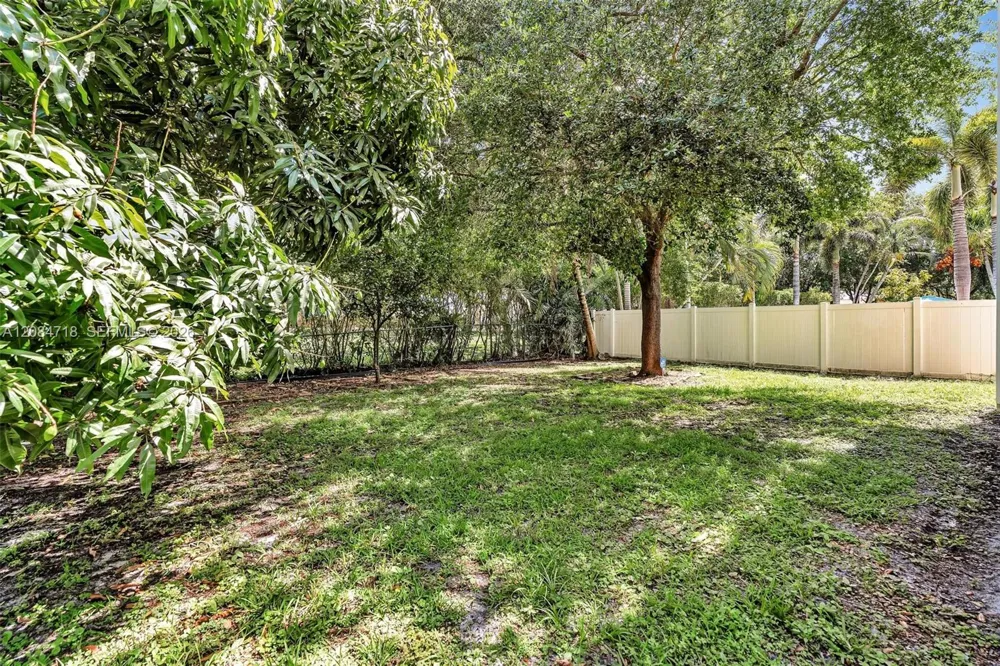 14044 SW 54th St Miramar, FL 33027